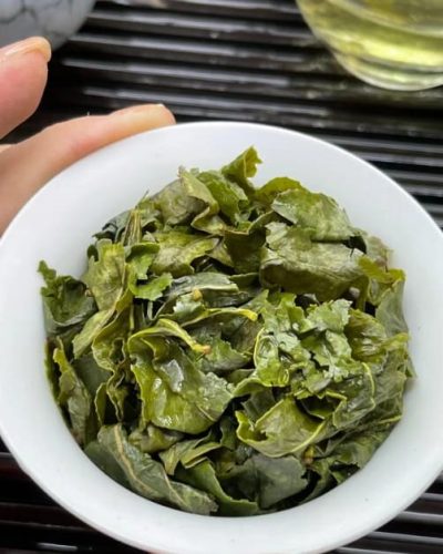 This Jin Guan Yin Oolong Tea from Anxi is incredible
