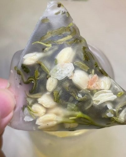 This Gardenia Oolong Tea is simply wonderful