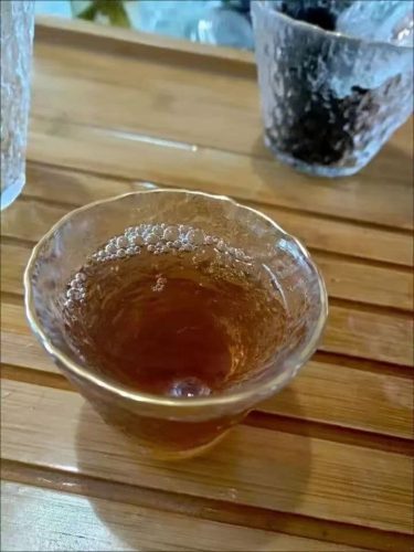 I recently tried this Tie Luo Han tea