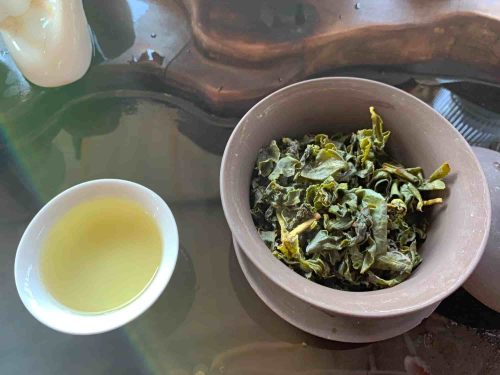 This oolong tea is fantastic!